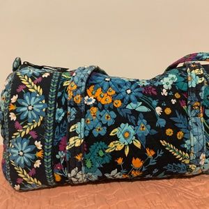 Vera Bradley Small Duffel bag in midnight Blues